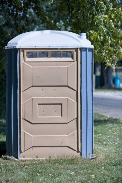Best Portable restroom trailer rental  in Castalia, OH